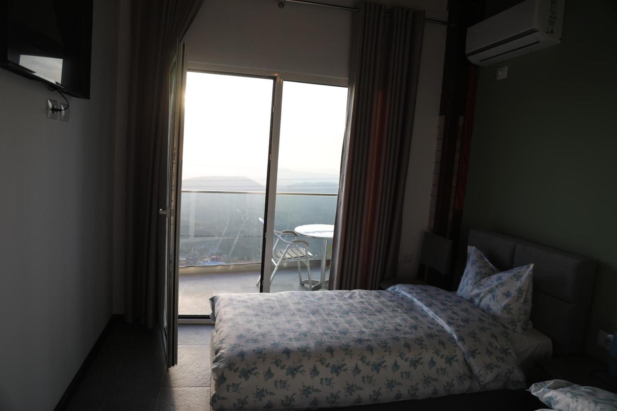 Pamja E Qyteteve Hotel Kruje Luaran gambar